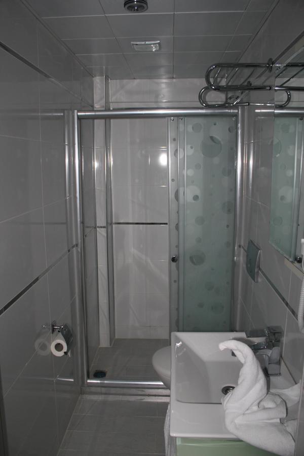 Prens Hotel Istanbul Bagian luar foto